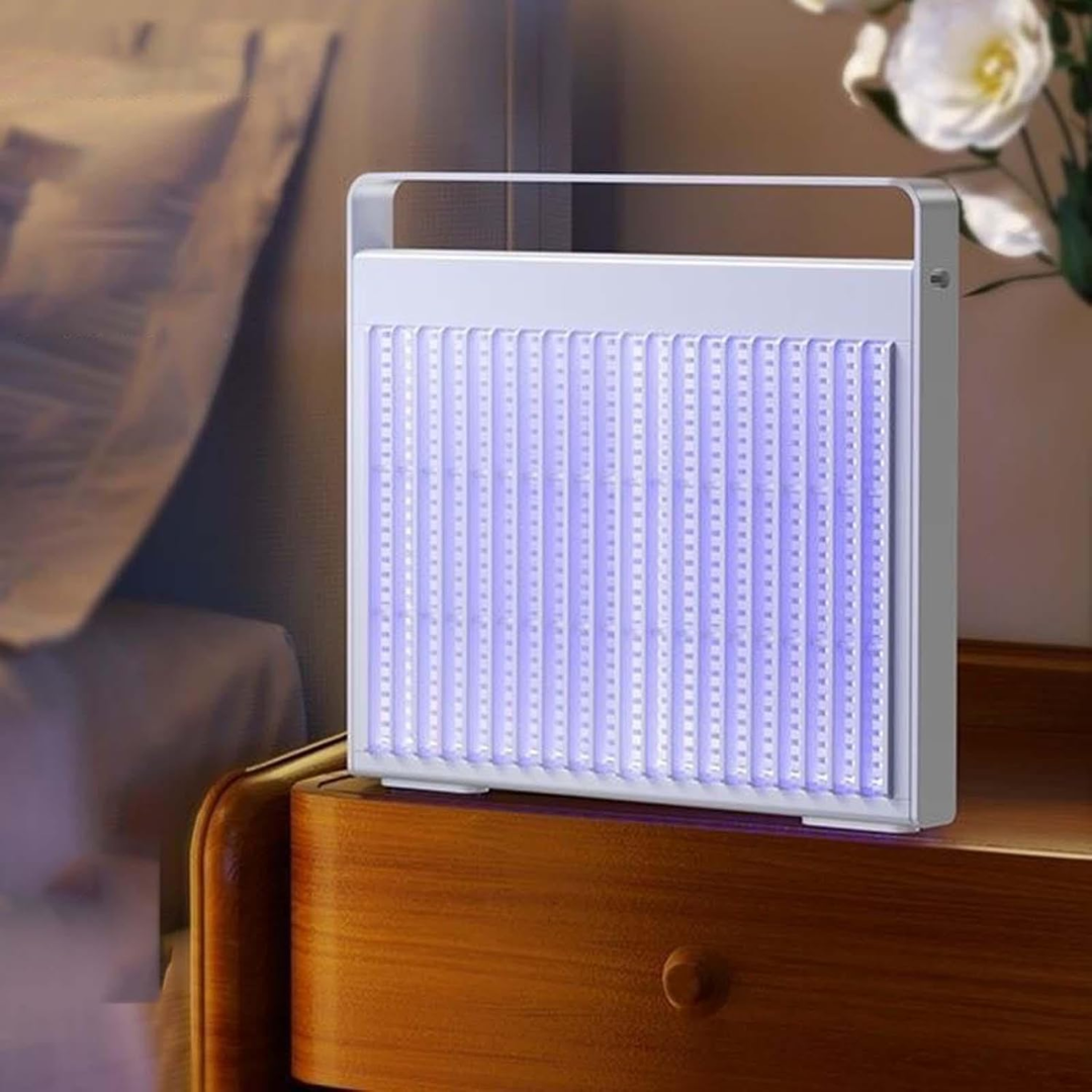 Премиум UV лампа за комари – акумулаторна, тиха и преносима