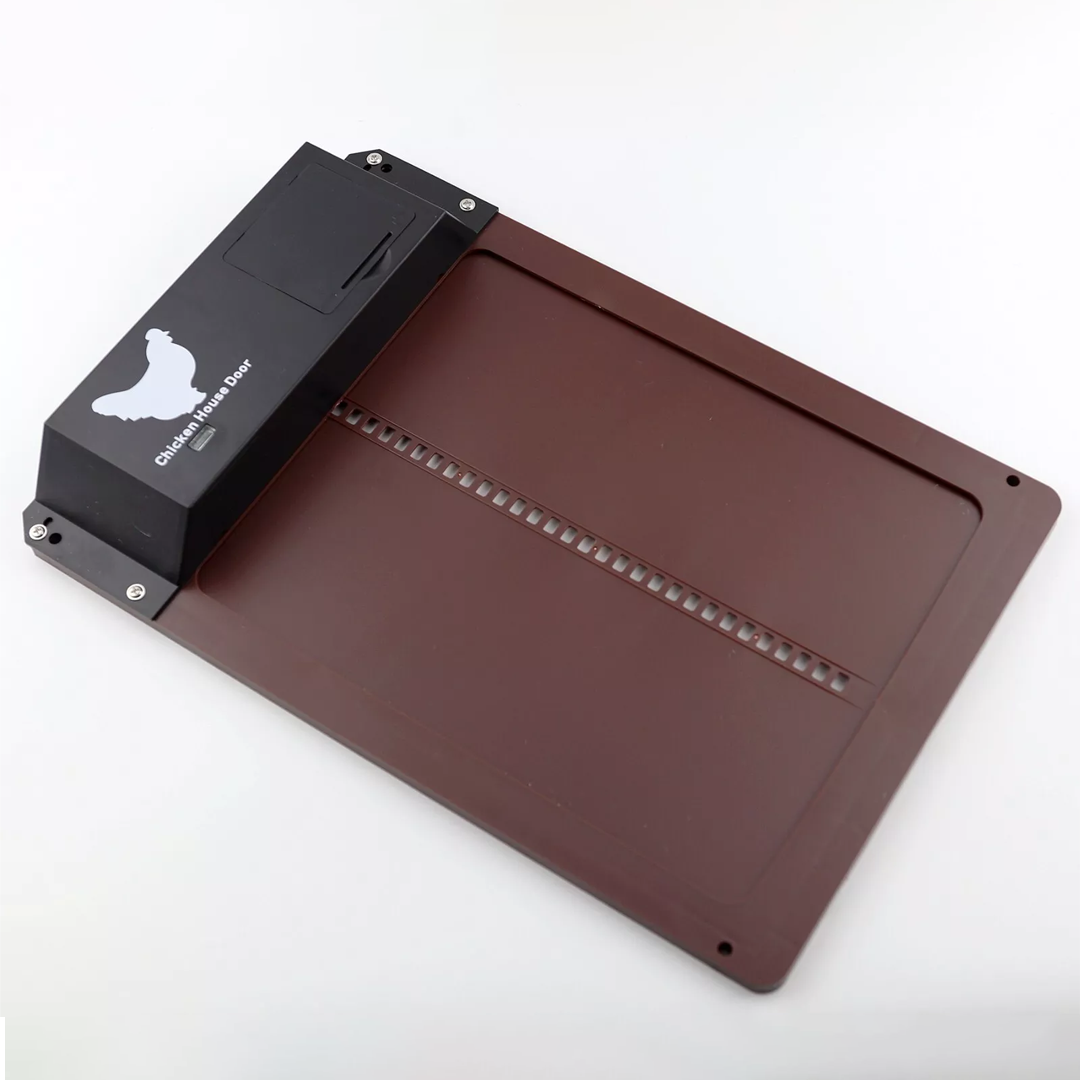 Автоматична врата за кокошарник