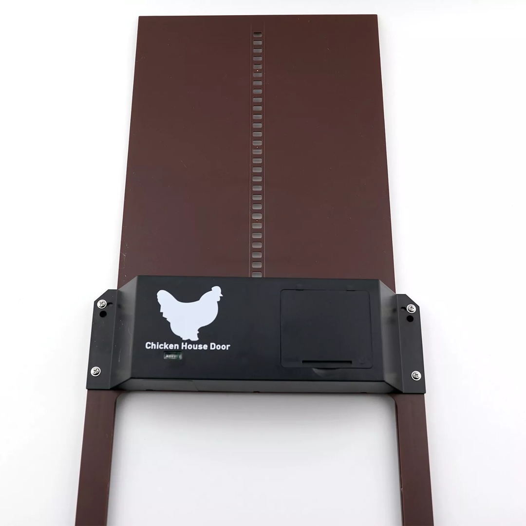 Автоматична врата за кокошарник