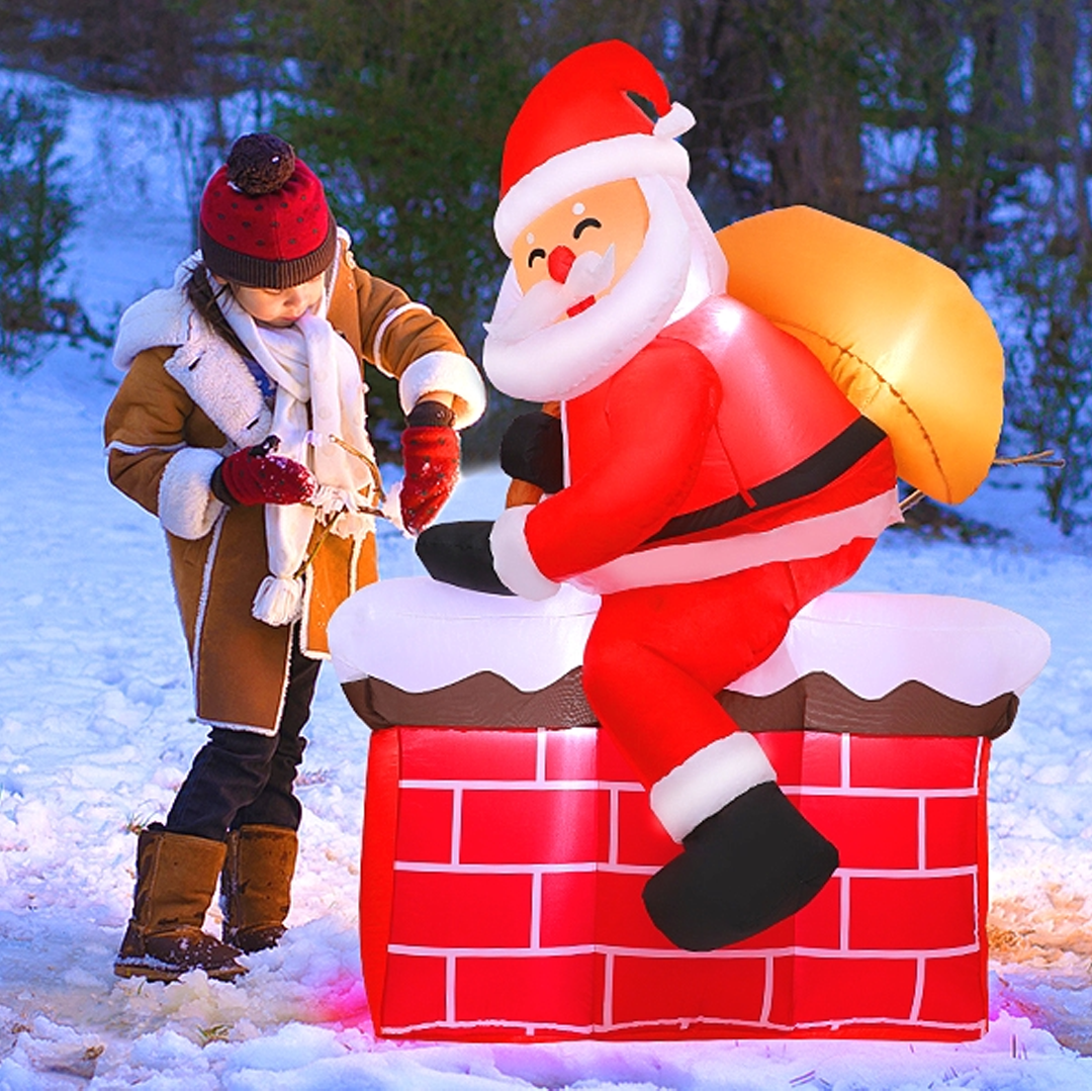 Дядо Коледа на комина