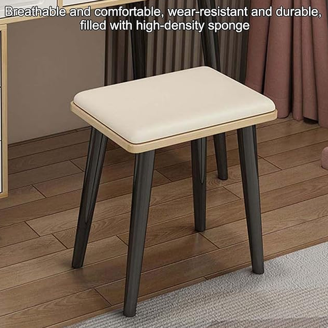 Тоалетка със сгъваемо огледало