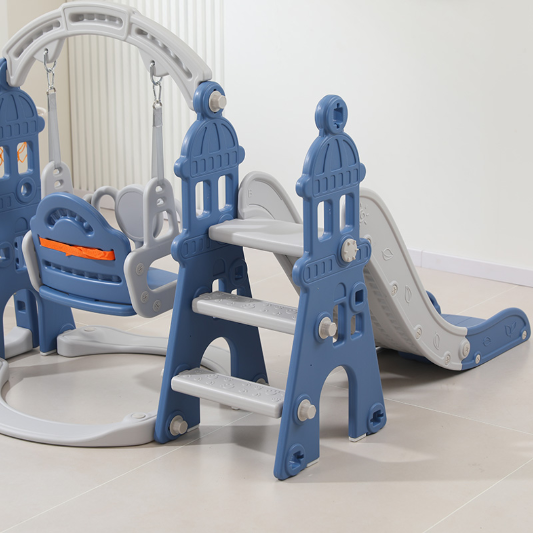 Детска детска площадка с слайд и люлка
