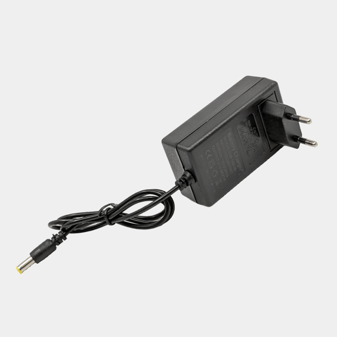 Акумулаторен вентилатор/прахосмукачка за листа с две батерии