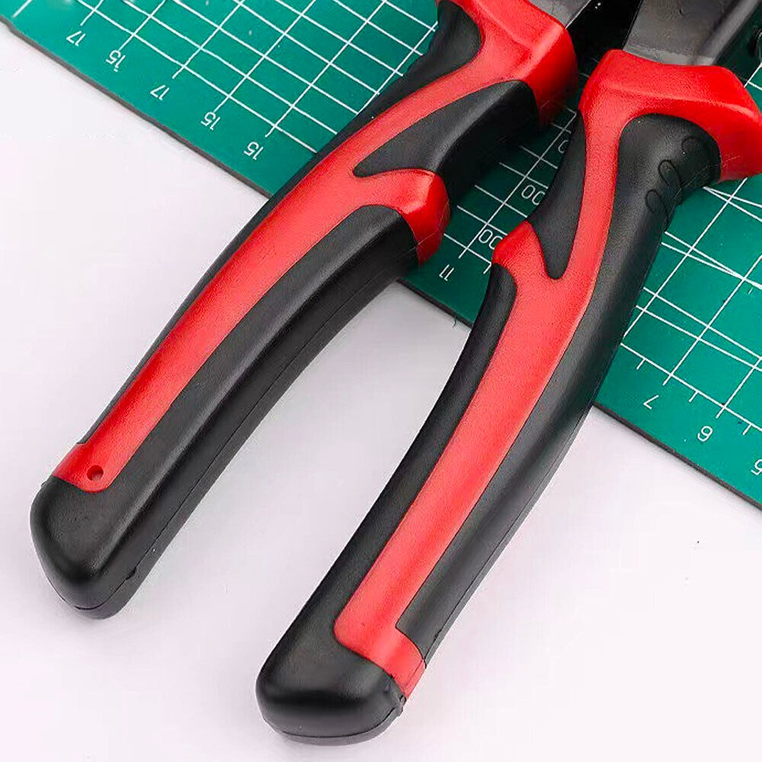 Клещи 5 в 1: Множество мощности в един инструмент!