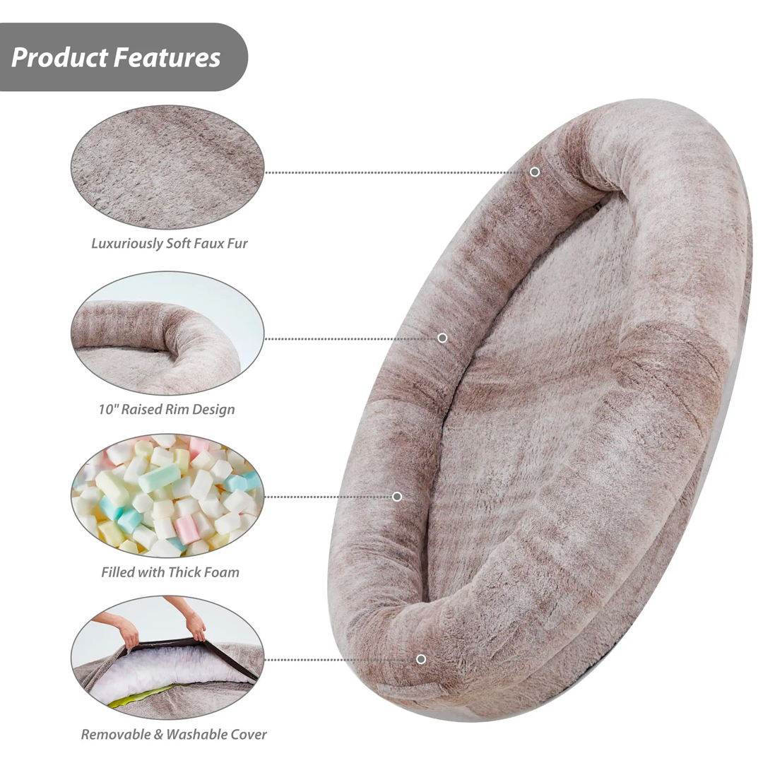 Гигантско легло с човешки размери